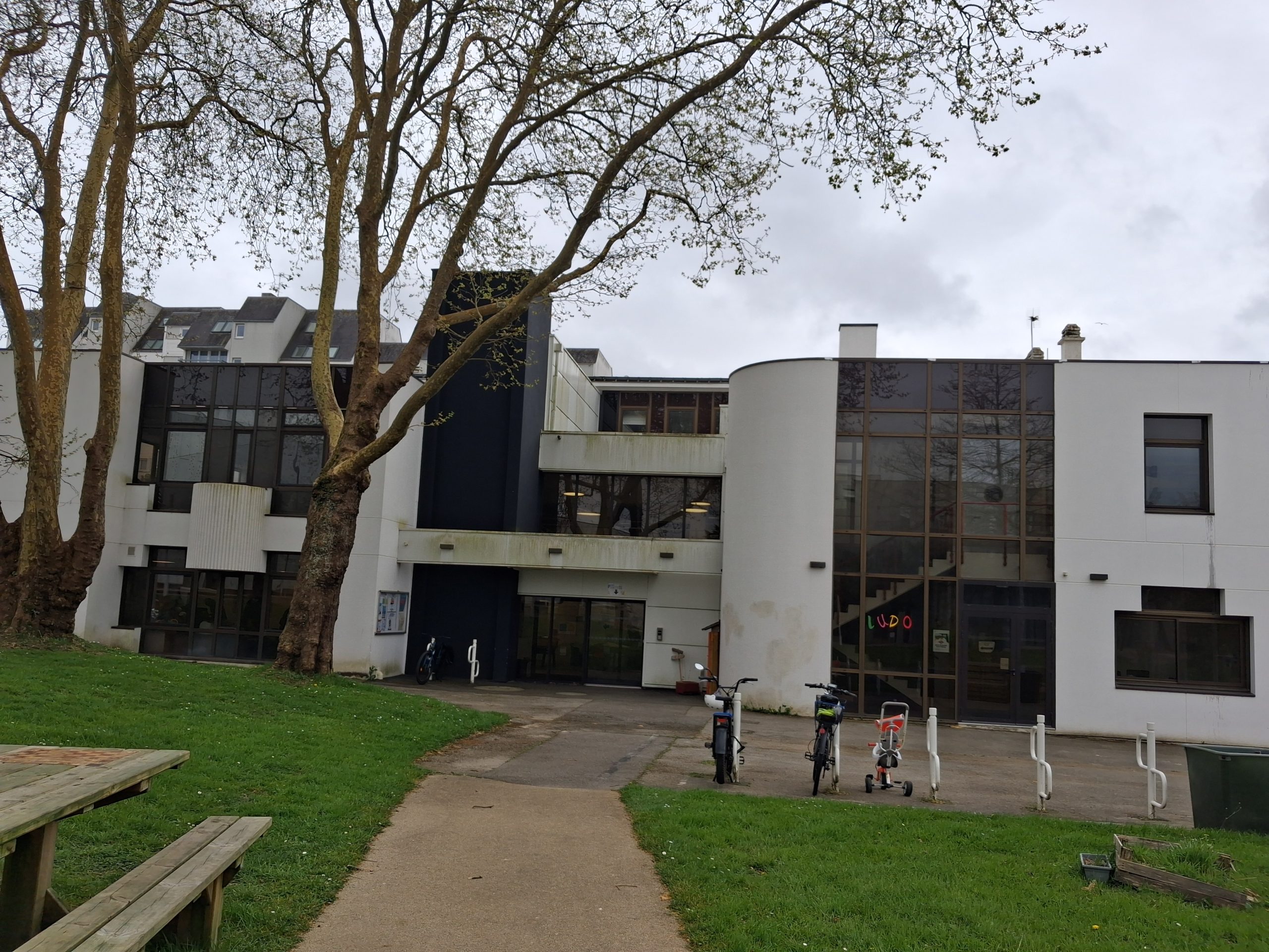 Rencontre avec le Repair Café du Centre Albert Jacquard à Lanester